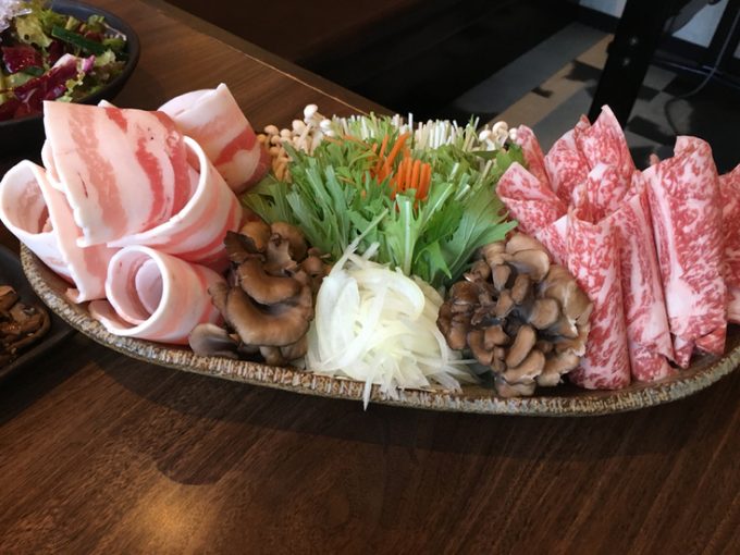 ぎゅうとん合戦　恩納御殿