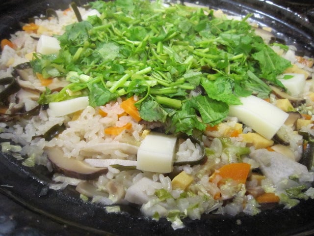 ななとこずし