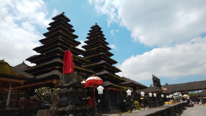 ブサキ寺院