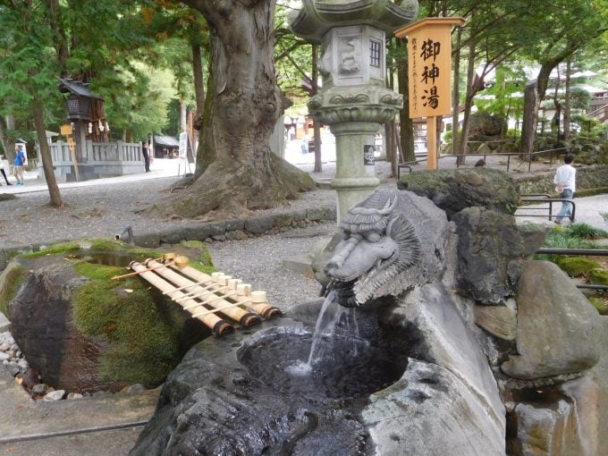 諏訪大社