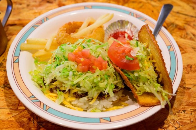 Tacos-ya